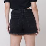 Short-Jeans-Mom-Marmorizado-Puidos-Abertura-Barra-Desfiada---INK