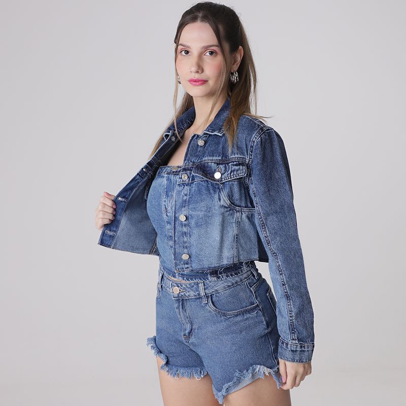 Jaqueta-Jeans-Cropped-Desconstruida-Bicolor