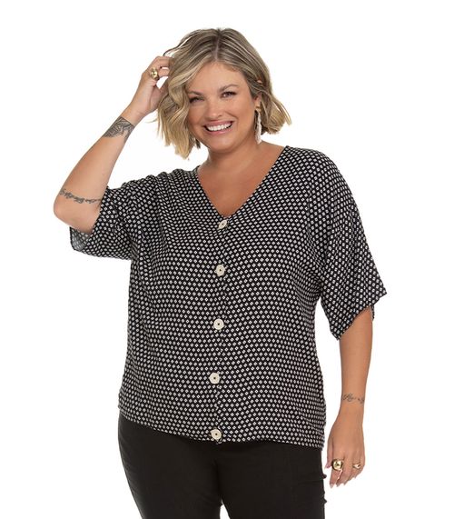 Camisa Feminina Plus Size Estampada Secret Glam Preto