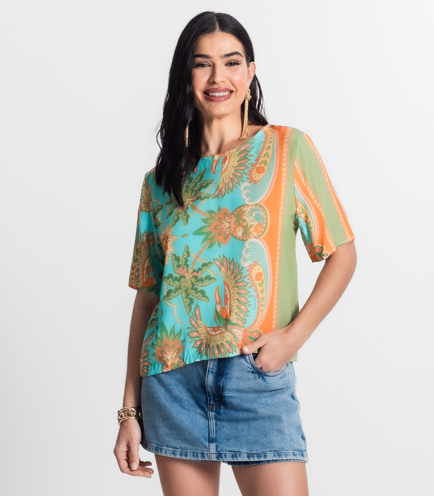 Blusa Feminina Infinita Cor Azul
