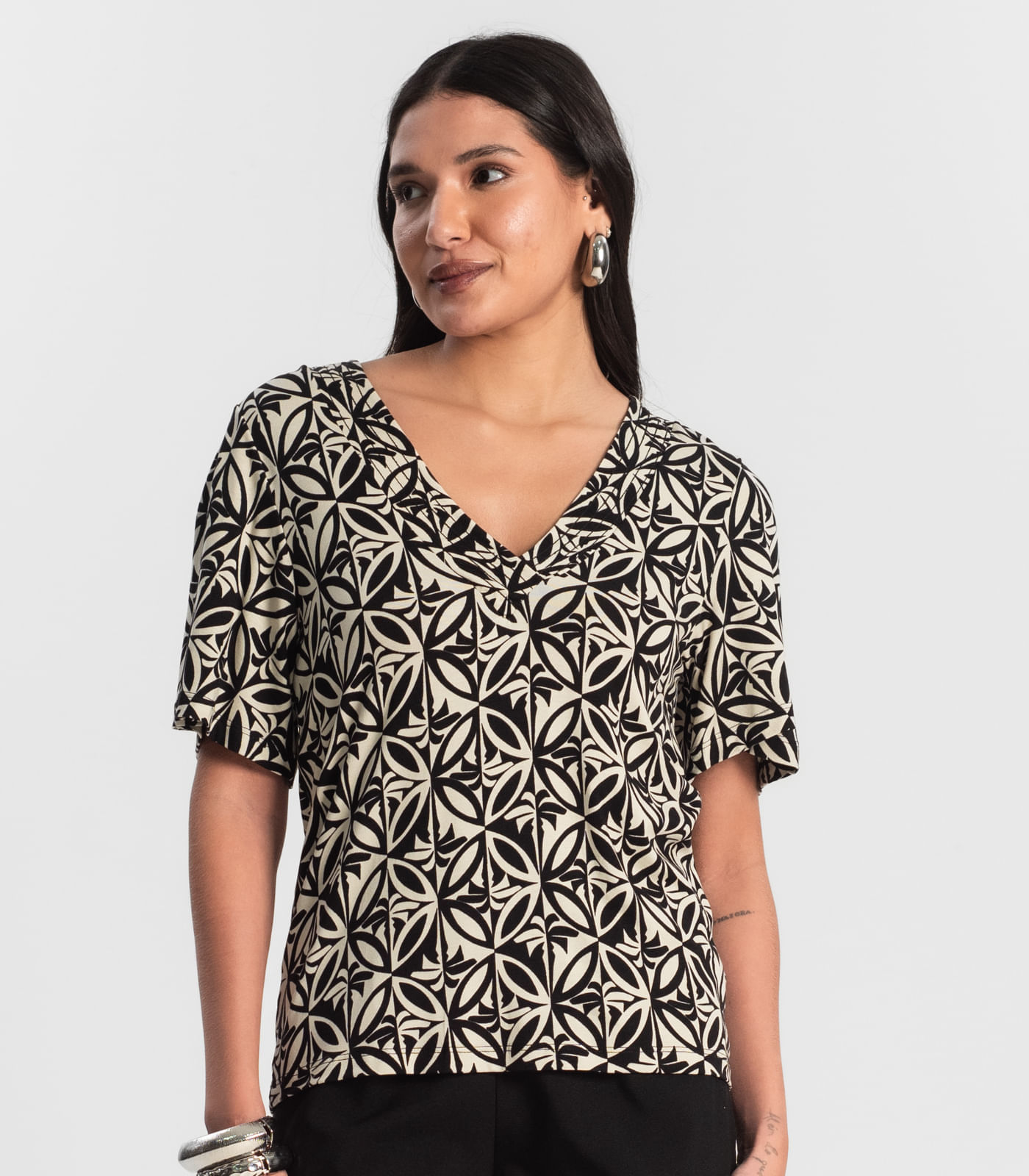 Blusa Feminina Estampada Godê Preto