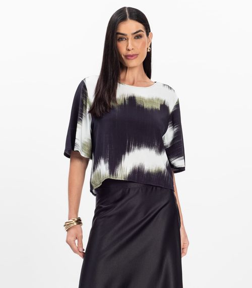 Blusa Feminina em Tecido Infinita Cor Verde