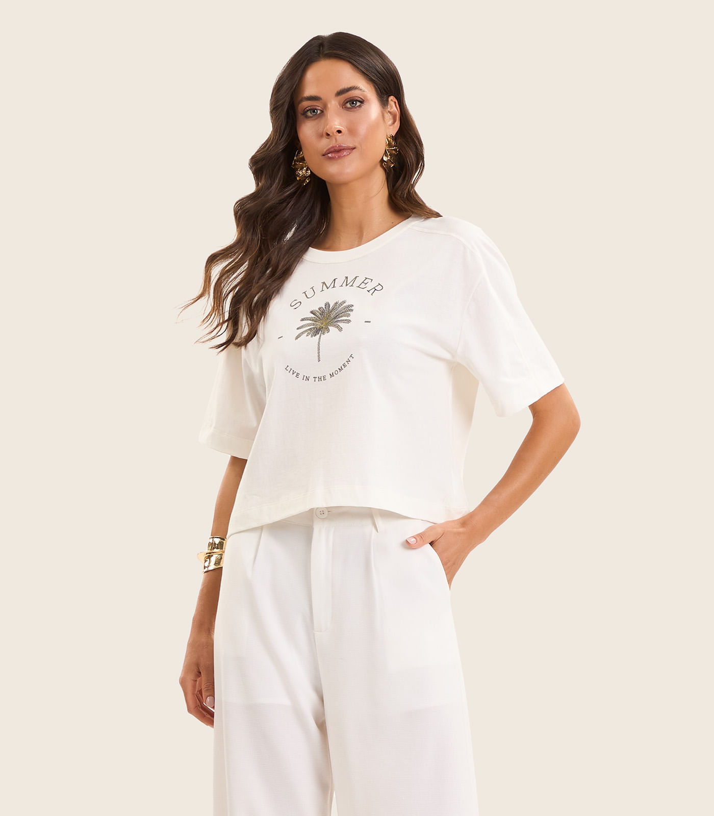 T- Shirt Feminina Manga Curta Endless Bege
