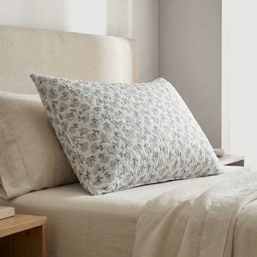 Porta-Travesseiro Retangular Floral Bege - Oliveira Lopes