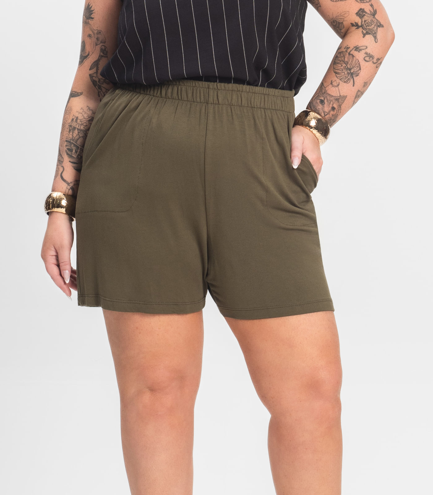 Shorts Feminino Plus Size Com Bolsos Secret Glam Verde | FastStore PDP