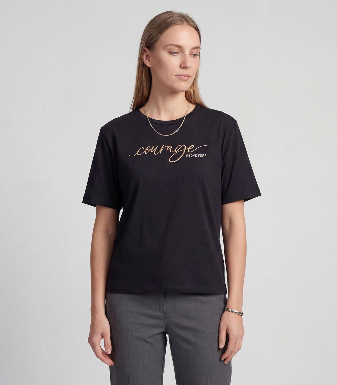 T-Shirt Cropped Feminina Com Estampa Infinita Cor Preto