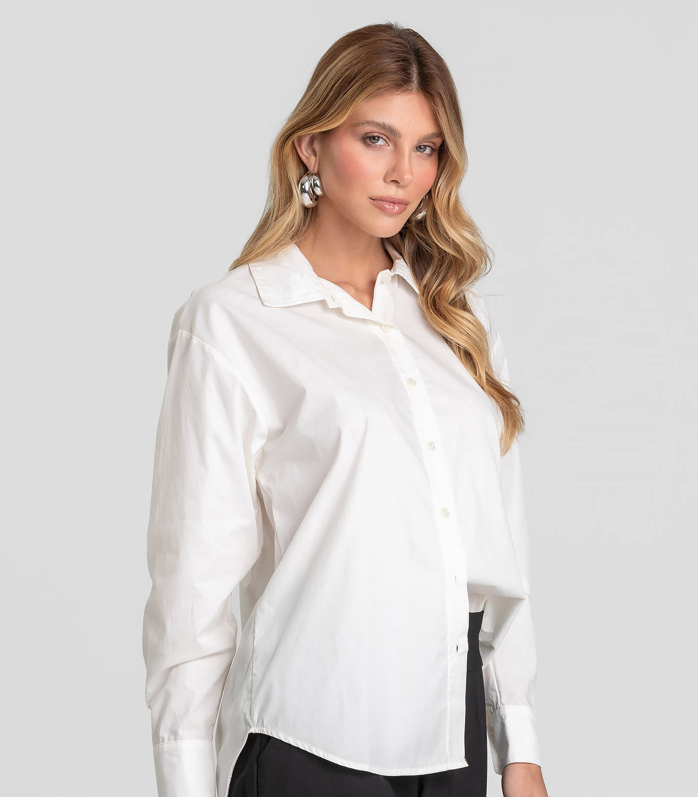 Camisa Feminina Manga Longa Tricoline Dianna Bege